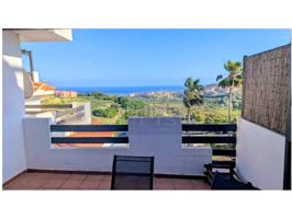 Piso En venta en Manilva photo 0