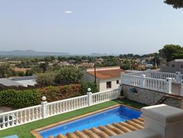 Magnífica casa con piscina, terrazas soleadas y vista al mar y las islas Medas photo 0