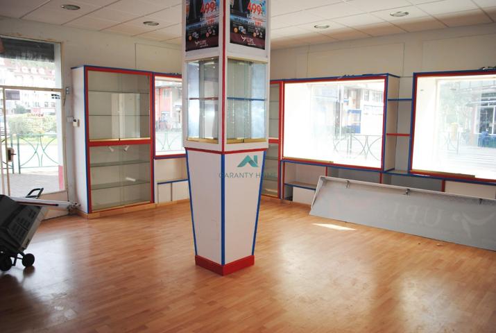 Se vende Local comercial en Santoña photo 0