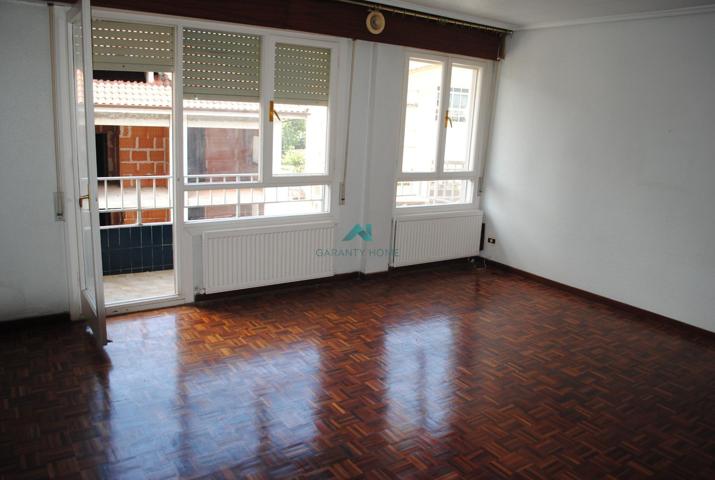 Se vende piso en Ramales photo 0