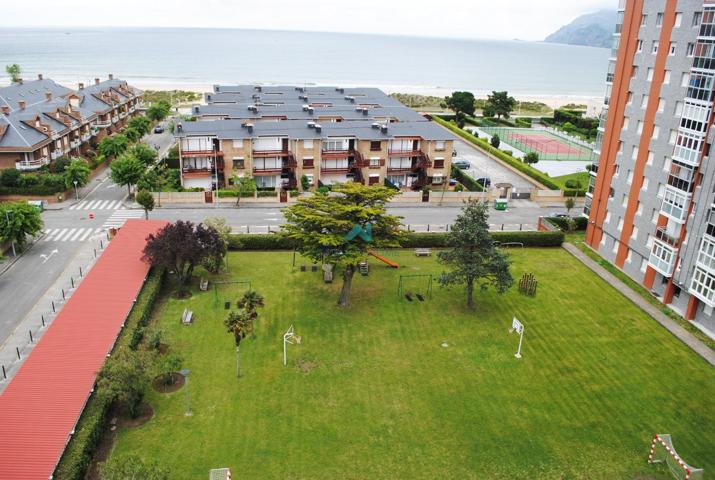 Se alquila apartamento en Laredo photo 0