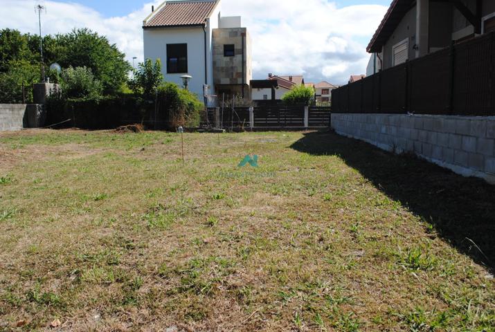 Se vende terreno urbano en Argoños photo 0