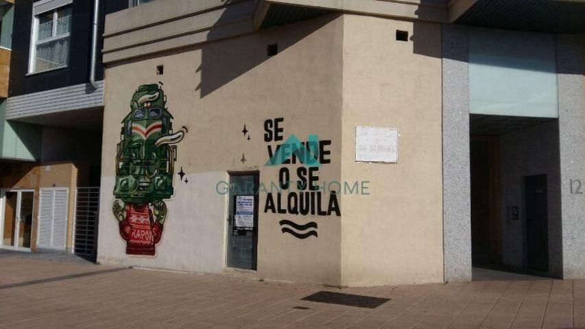 Se vende local en Vitoria photo 0