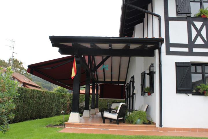 Se vende chalet independiente en Liendo photo 0