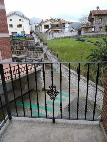 Se vende apartamento en Ramales de la Victoria photo 0
