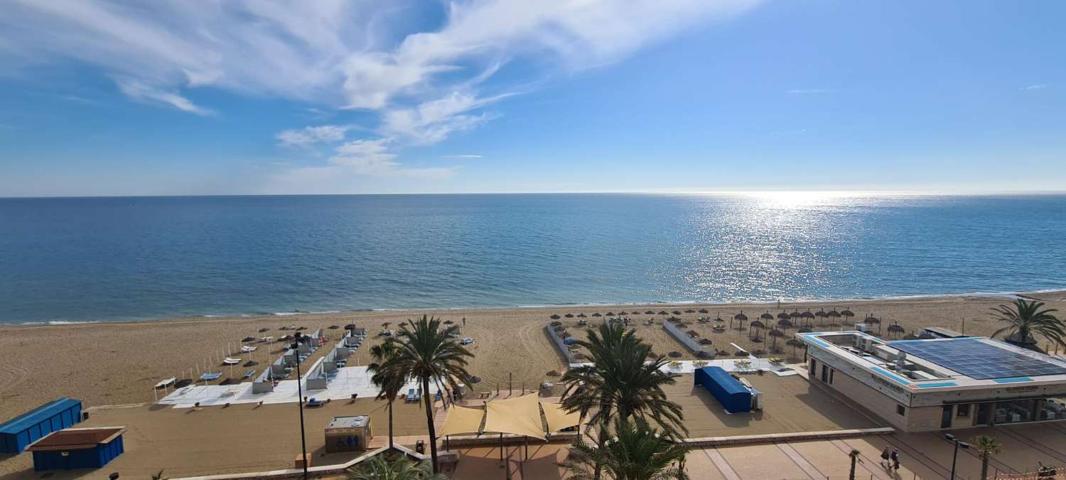 Piso En venta en Paseo Maritimo Rey De España. 29640, Fuengirola (málaga)playa De Los Boliches, Fuengirola photo 0