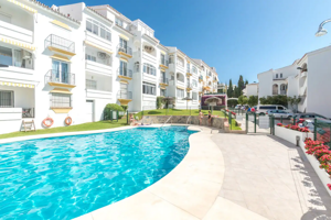 Piso En venta en Calle Del Ficus. 29640, Fuengirola (málaga)torreblanca Del Sol, Fuengirola photo 0