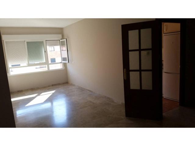 Magnífico apartamento para entrar a vivir en Ronda Norte photo 0