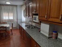 Se alquila Magnífico Ático-Dúplex amueblado en la mejor zona del barrio de Pardaleras. photo 0