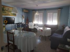 Amplio piso en Oliva de la Frontera photo 0