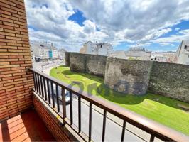 Piso en venta en Ronda de la Muralla en Lugo photo 0