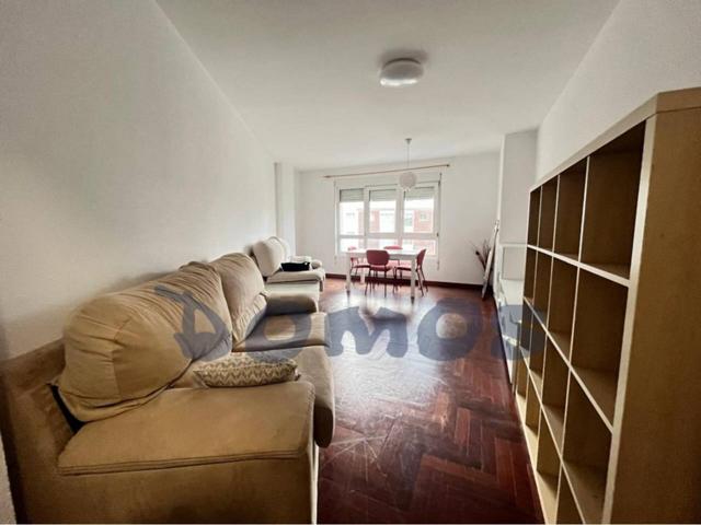 Piso en venta en Av. de Madrid en Lugo photo 0