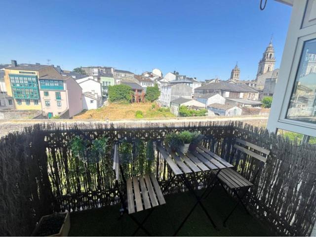 Piso en alquiler en Ronda de la Muralla en Lugo photo 0