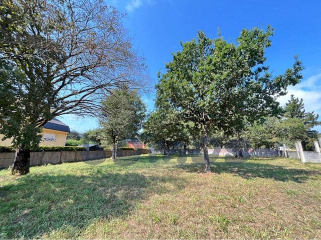 Parcela en venta en Outeiro de Rei en Lugo photo 0