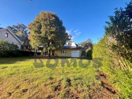 Espacio, luz y tranquilidad: chalet en venta en Urbanización A Campiña, Lugo photo 0