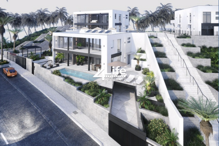 Casa - Chalet en venta en Costa Adeje de 435 m2 photo 0
