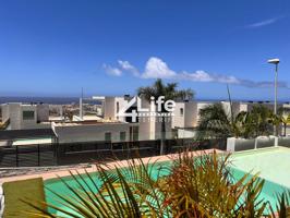 VILLA ADOSADA DE 4 DORMITORIOS EN COSTA ADEJE photo 0