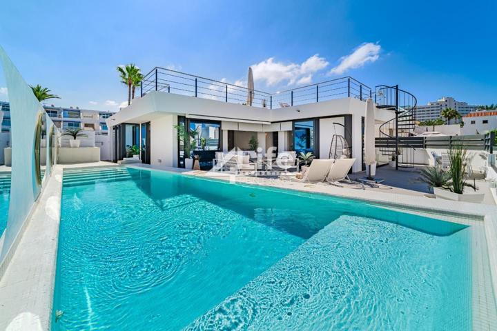 Villa de 3 dormitorios - Puerto Colón, Costa Adeje photo 0