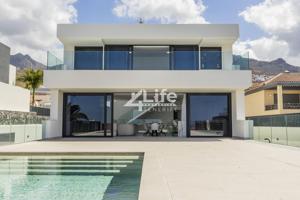 Villa de lujo de 5 dormitorios - El Madroñal, Costa Adeje photo 0