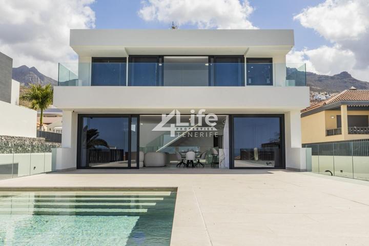 Villa de lujo de 5 dormitorios - El Madroñal, Costa Adeje photo 0