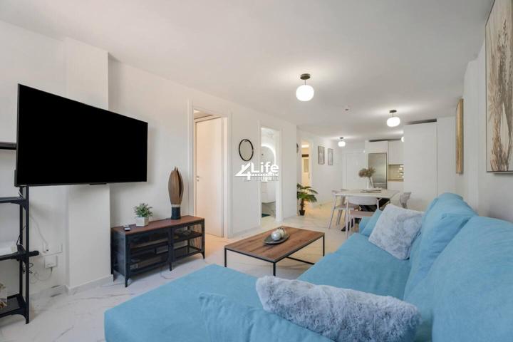 Apartamento en venta en Los Cristianos de 70 m2 photo 0