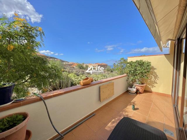 Casa - Chalet en venta en Costa Adeje de 125 m2 photo 0