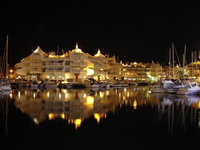 Oportunidad única de inversión: Discoteca en Puerto Marina, Benalmádena photo 0