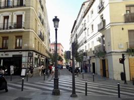 Apartamento en venta en Embajadores-Lavapiés photo 0