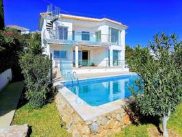 Se alquila espectacular villa de lujo con vistas al mar en Santa Ponsa photo 0