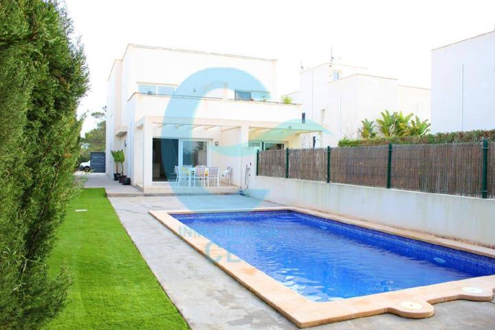 Se alquila espectacular chalet pareado en Cala Pi photo 0