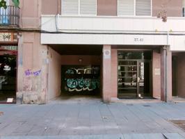 Parking En venta en les Corts photo 0