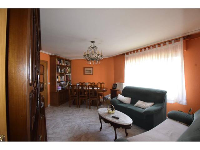 Piso en venta en La Vega-Oteruelo(24009) photo 0