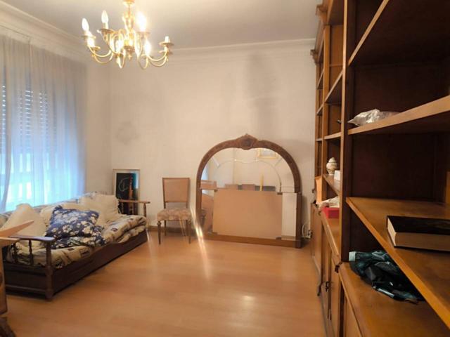 Casa en venta en San Mamés-La Palomera(24007) photo 0