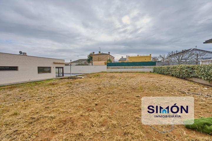 Fantástico terreno totalmente plano de 401m² en La Torre de Claramunt photo 0