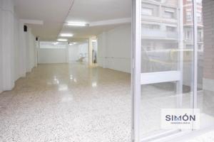 ¡Oportunidad local comercial al lado Las Bases de 229 m2 con Gran Potencial! photo 0