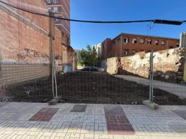 Terreno en Venta en Calle Don Cristian, Málaga photo 0