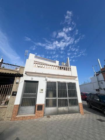 Casa En venta en Palacios Y Villafranca, Los, Los Palacios Y Villafranca photo 0