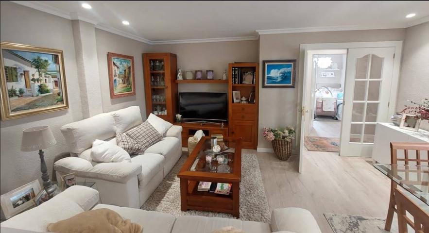 Piso En venta en Zona Pueblo, Pozuelo De Alarcon photo 0