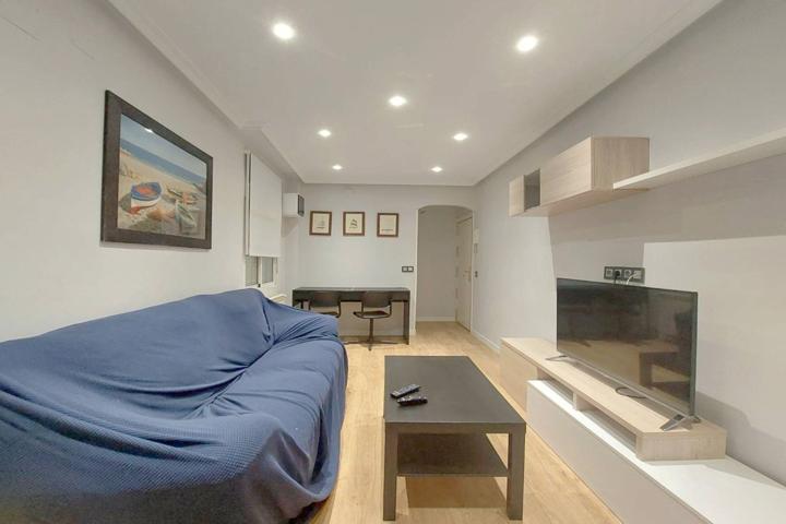 Piso en venta en zona pueblo. photo 0