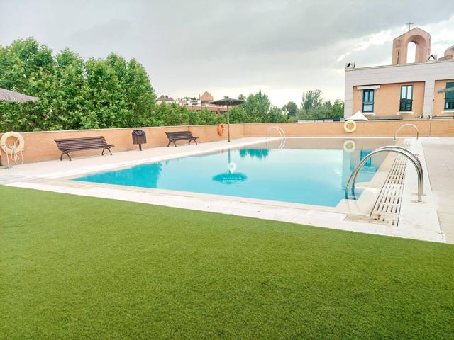 Duplex en avda de europa photo 0