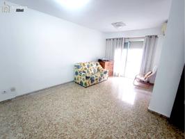 Piso en venta en Torrefiel(46019) photo 0