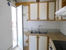 PISO ECONÓMICO TOTALMENTE EXTERIOR A REFORMAR POR 99.000€ photo 0