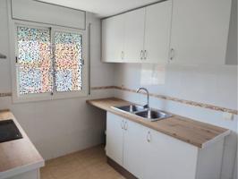 PISO CÉNTRICO DE 2 HABITACIONES Y ASCENSOR. AÑO 2.001. PARA VIVIR. photo 0