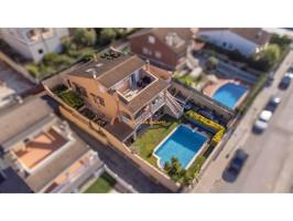 Chalet con piscina privada photo 0