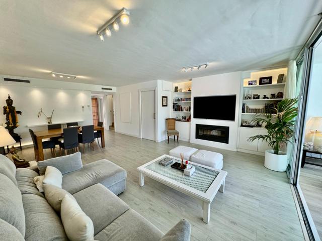 Unifamiliar Pareada En venta en Lomas De Marbella Club-Puente Romano, Marbella photo 0