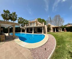Villa de Lujo en Alquiler en la Milla de Oro de Marbella – A Solo Pasos de la Playa photo 0