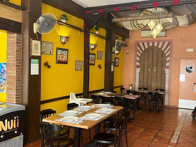 Se traspasa conocido restaurante en Arroyo de la Miel (Benalmádena) photo 0