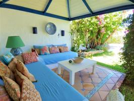 GRAN CHALET PAREADO EN PUERTO BANÚS photo 0