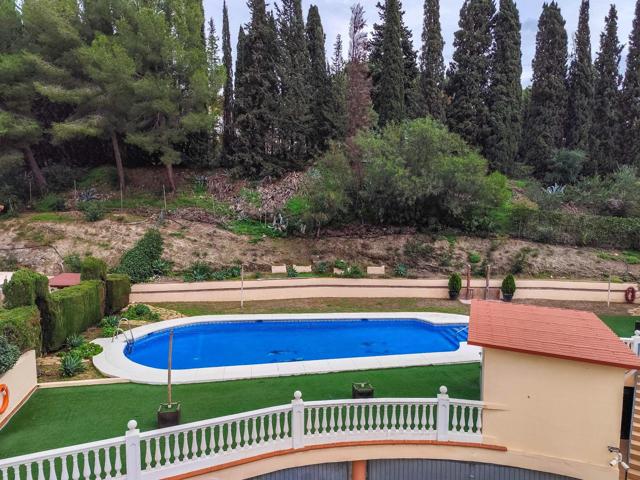 Excelente chalet de 3 dormitorios en mijas photo 0