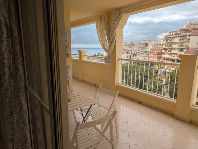 Piso de 2 Habitaciones con Vistas al Mar en Torrequebrada, Benalmádena photo 0